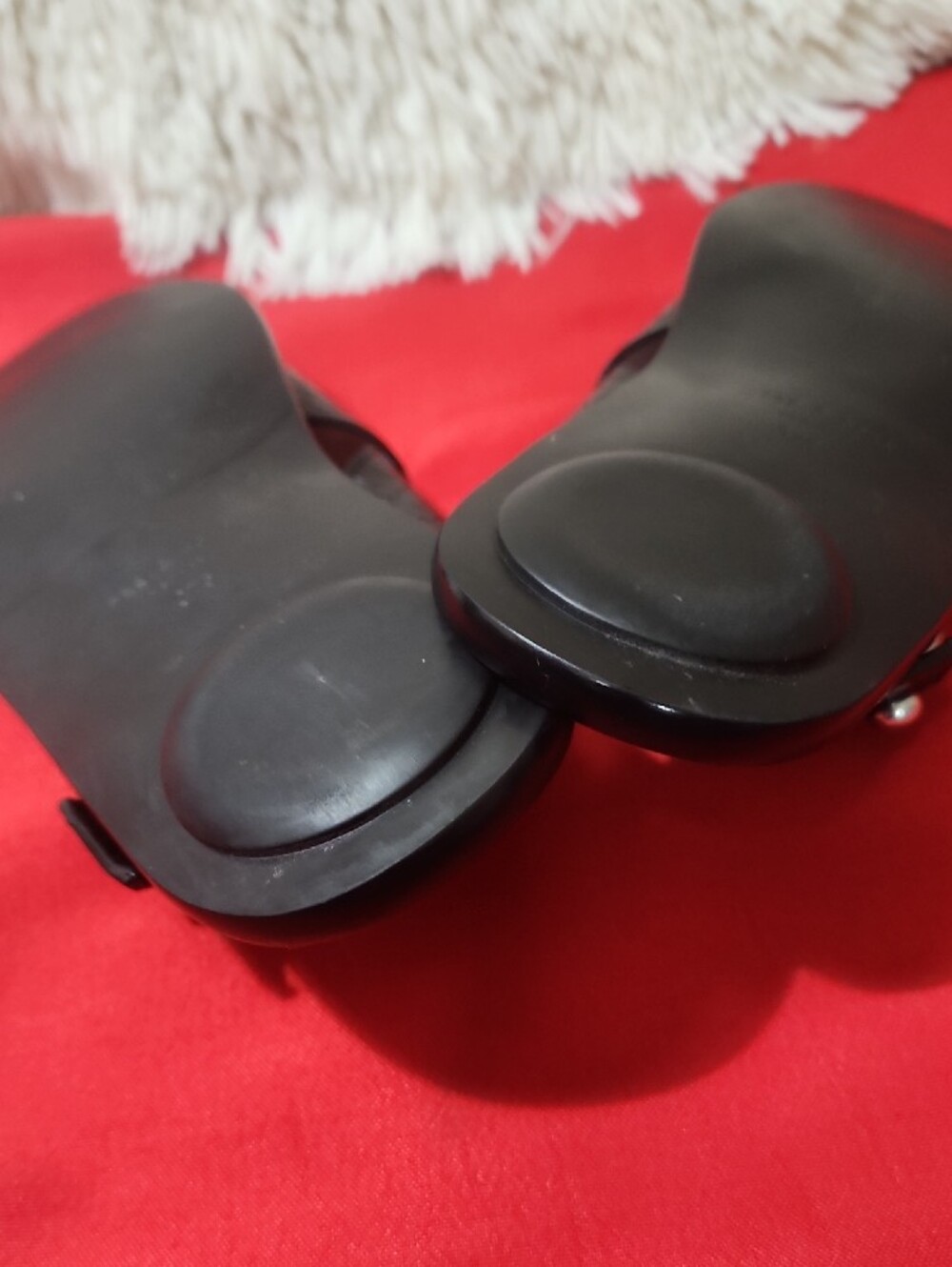rag & bone August  Black Croc-Embossed Toe-Loop Sandals - Picture 8 of 9